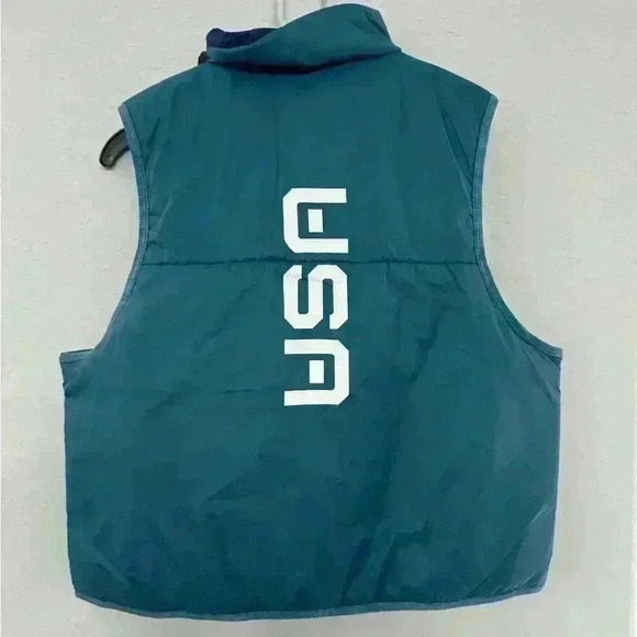 NWT Nike ACG $170 Therma-fit USA
Team Packable "ROPE DE DOPE"
Vest Women, Medium - Picture 5 of 10